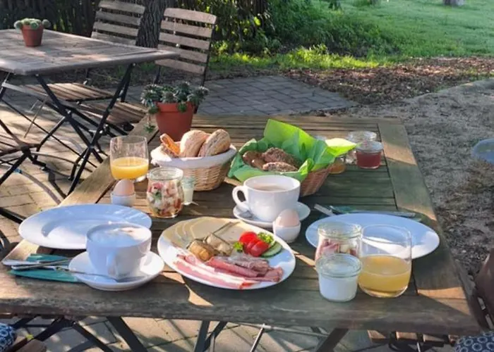 Bingers Kleine Scheune Bed and Breakfast 3*